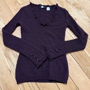 Saks Fifth Avenue 100% Cashmere Ruffle V-Neck Sweater – XS